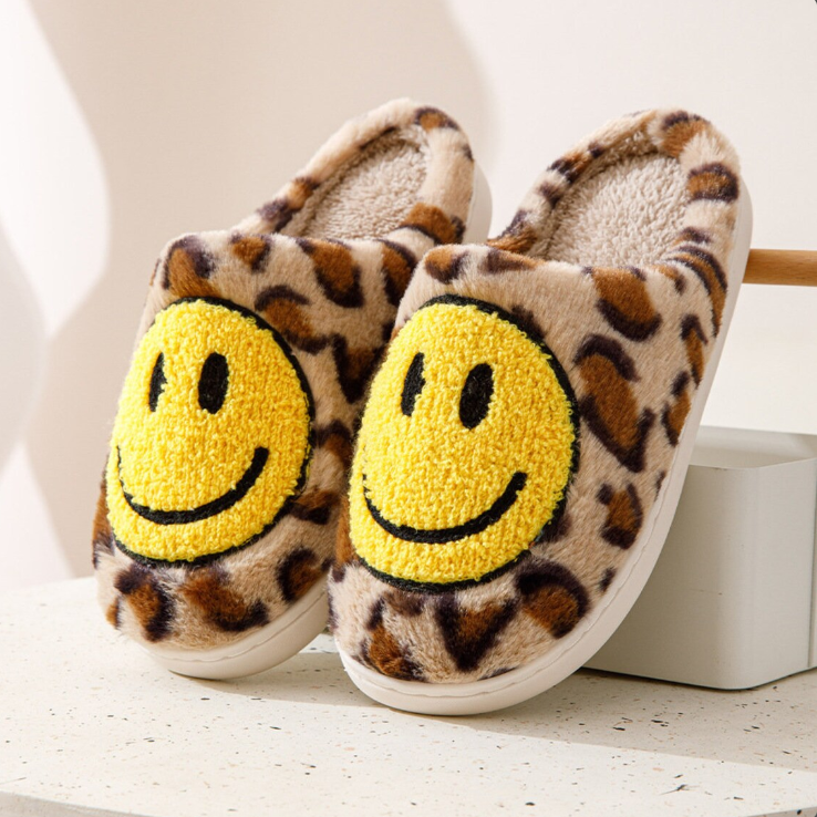 HappySlides™ - Faccina leopardo - Marrone chiaro - faccina happyslides happyslides™ - faccina leopardo - € indoor slippers leopardo slippers slippers for men slippers for women - Concept Palermo