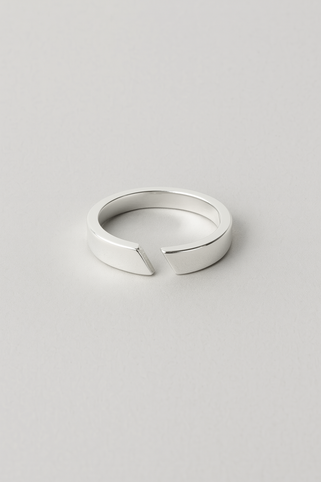 Anello regolabile in oro/argento - Argento - 33% __label:Bestseller anello anello regolabile anello regolabile in oro/argento- € basicz bestseller30d bfrestock daily beater Edelstahl regolabile - Concept Palermo
