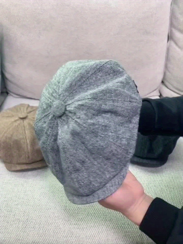 Cappellino retrò con otto pannelli in tessuto tweed a spina di pesce, berretto casual a righe Lino Uomo - - berretto cappellino cappellino retr caps casual hats lino men's hat otto pannelli - Concept Palermo