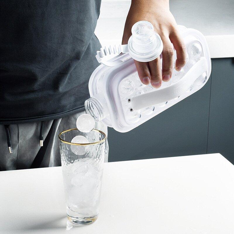 IceGrid - Macchina per cubetti di ghiaccio 2-in-1 per bottiglie - - bottiglie cubetti ghiaccio home & garden Ice cube Ice maker Ice maker bottle icegrid Kitchen Kitchenware macchina - Concept Palermo