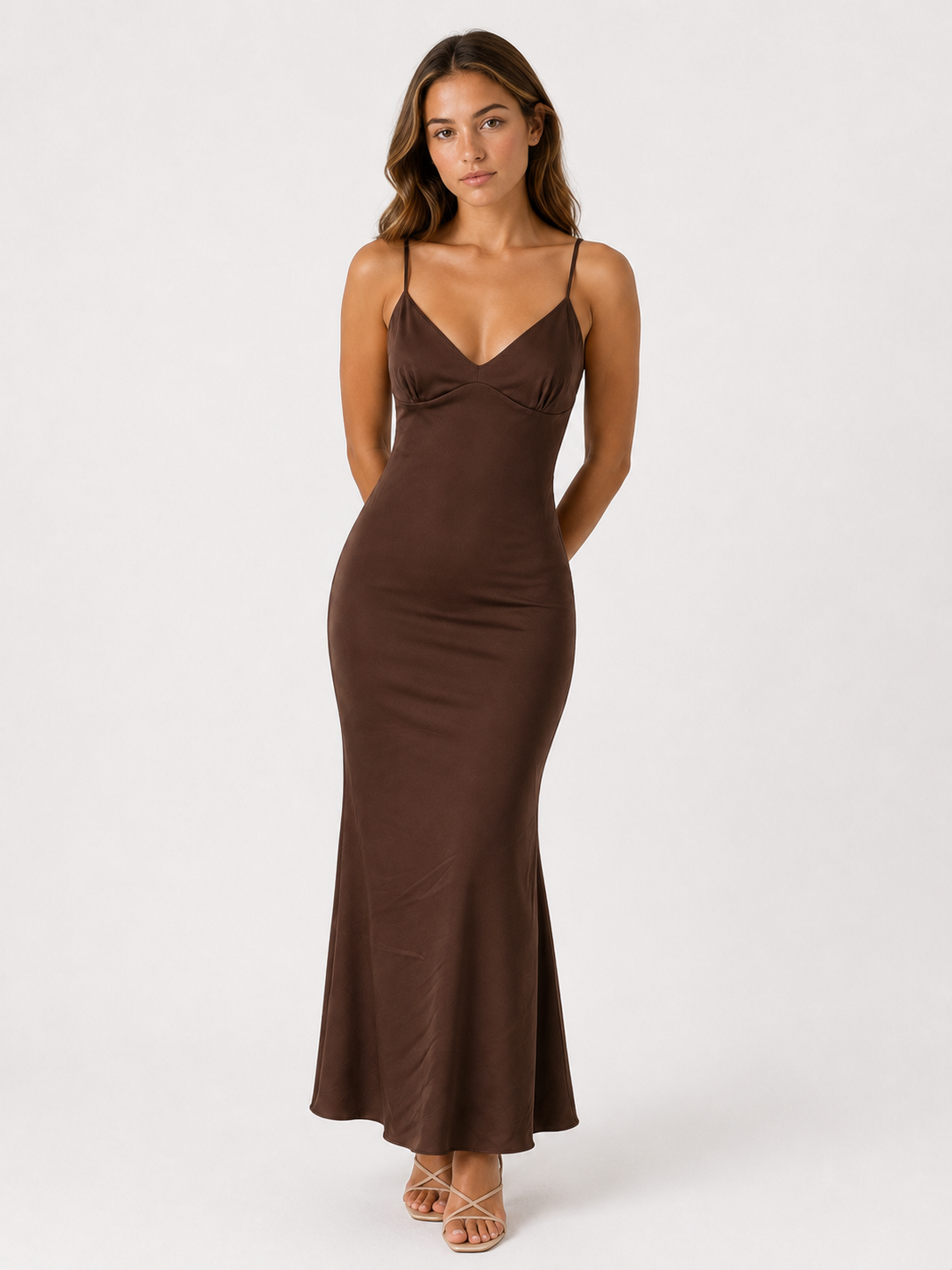 Elegant lang kjole til kvinder i satin, blød polyester, perfekt