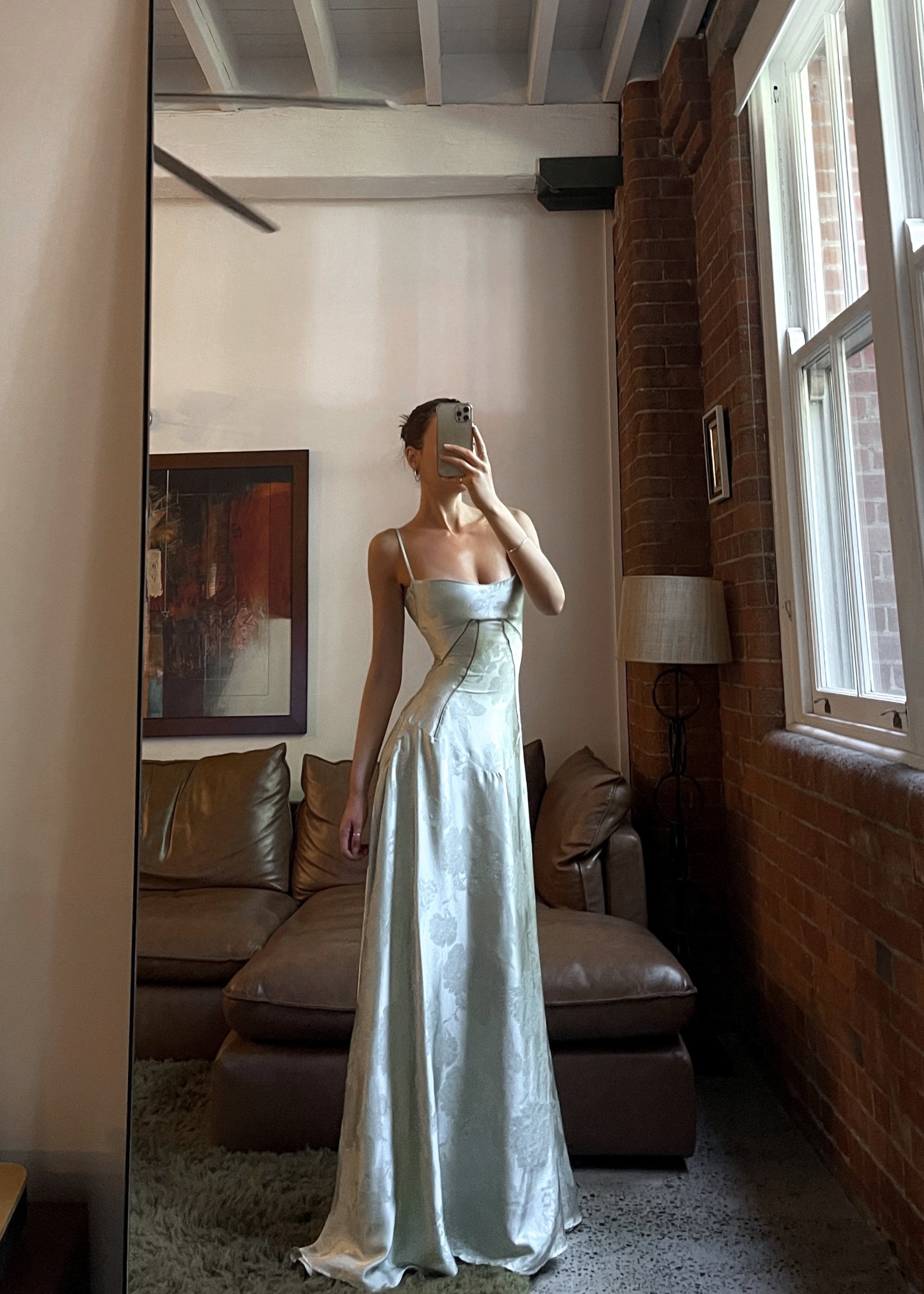 Abito da Sera Lungo Floreale Donna - - abbigliamento formale abiti da sera abito abito da sera abito elegante abito floreale abito lungo abito romantico abito sera dettagli raffinati donna floreale moda donna sera serate speciali vestito matrimonio - Concept Palermo