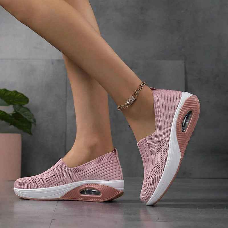 Scarpe da donna comode e leggere per la camminata quotidiana