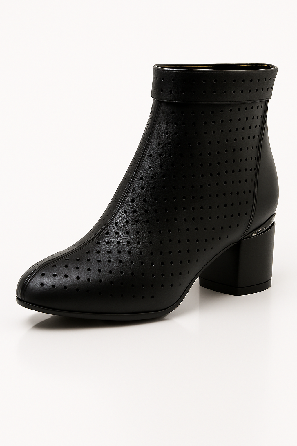 Stivaletti Estivi con Tacco Medio e Design Traforato Uomo - Nera - BOOTS Boots & Shoes design estivi medio shoes stivaletti stivaletti estivi tacco traforato - Concept Palermo