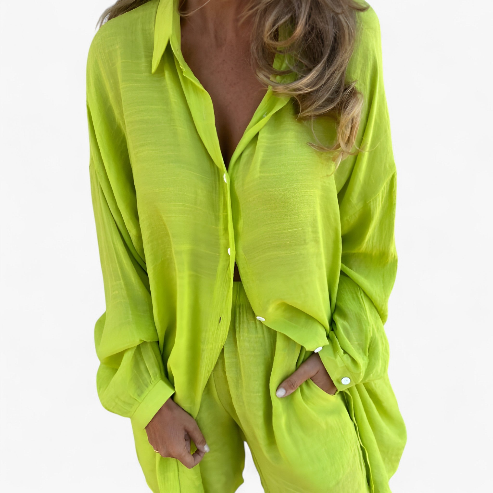 Completo Donna Estivo in Cotone e Lino, Elegante 2 Pezzi Casual - Verde - abbigliamento estivo completo completo da donna completo donna completo elegante cotone donna lino look rilassato maglietta a maniche lunghe outfit casual outfit sets pantaloni corti set in cotone e lino stile versatile vestibilità comoda - Concept Palermo