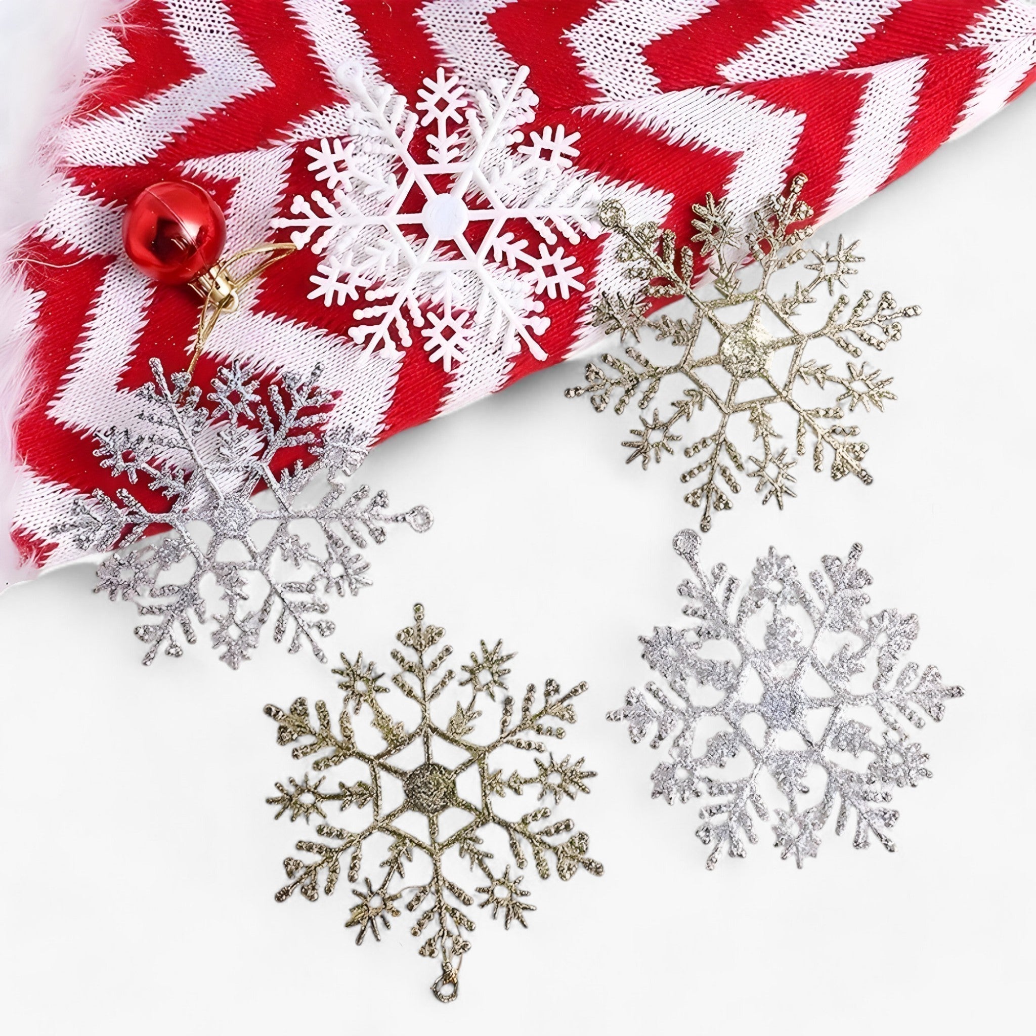 Decorazione Natalizia Fiocco di Neve Uomo - - accessori natalizi decorazione decorazione albero di Natale decorazione natalizia decorazioni festive decorazioni invernali decorazioni natalizie fiocco fiocco di neve ghirlande di Natale natalizia neve ornamenti natalizi ornamenti scintillanti regali di Natale uomo - Concept Palermo