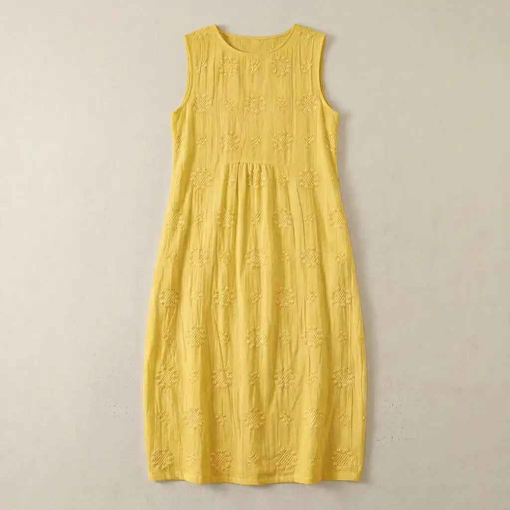 Élodie | Abito oversize elegante senza maniche con ricami per un look sofisticato - Giallo - abito abito elegante abito estivo abito ricamato abito senza maniche dresses look maniche oversize ricami sofisticato stile boho vestito donna élodie - Concept Palermo