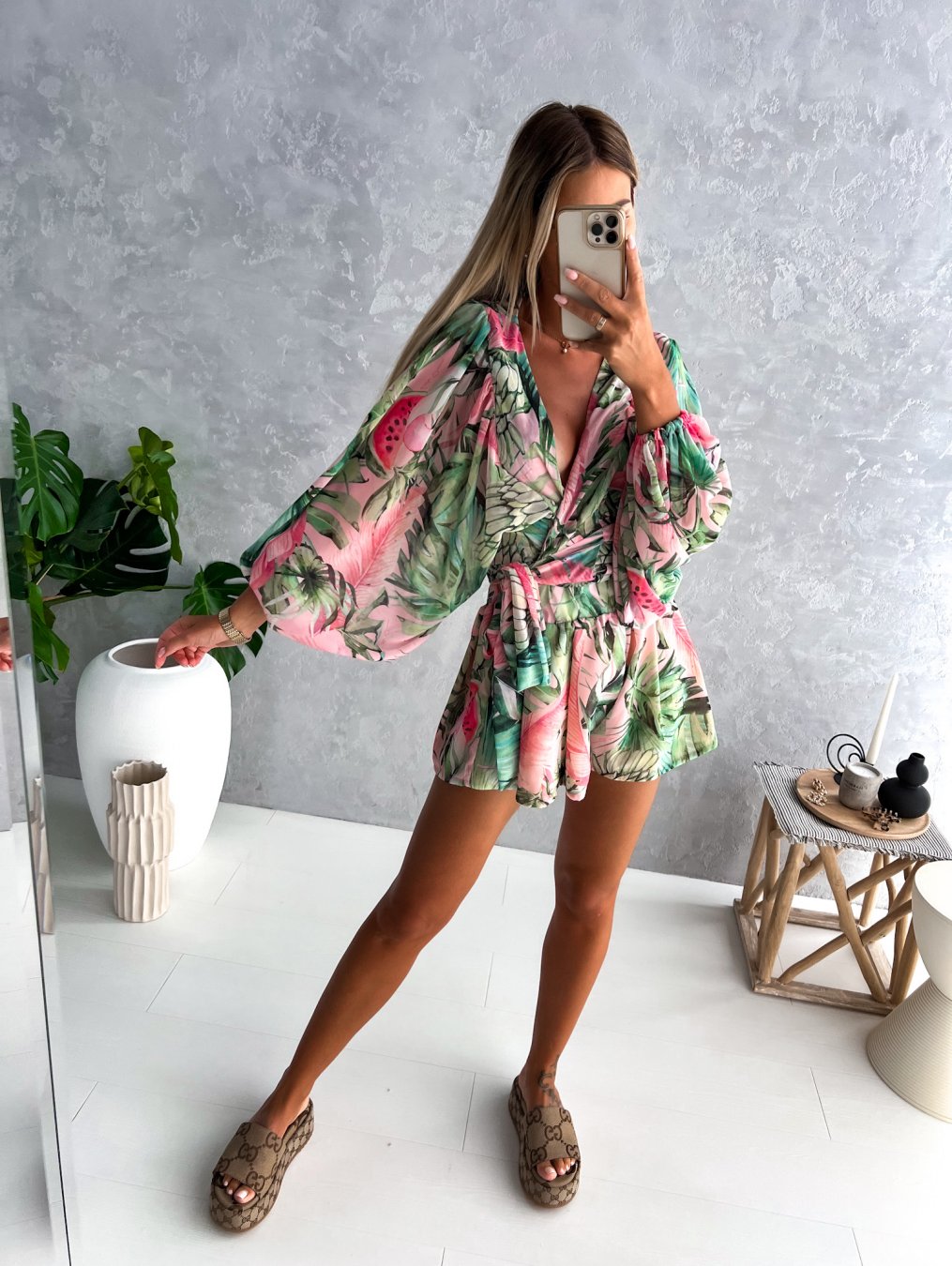 Completo Donna Pantaloncini e Camicetta Abiti e completi - - Abbigliamento estivo completo completo donna completo due pezzi completo elegante completo estivo completo estivo donna donna moda femminile pantaloncini Pantaloncini Estivi - Concept Palermo