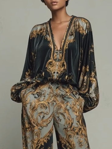 Insieme donna con motivi floreali, ideale per l'estate o le occasioni casual. - - confort maison coupe ample cross-from-marche-lino-15883835670877 design baroque ensemble ensemble deux pièces ensemble femme ensemble élégant femme floraux mode pratique motifs motifs floraux New-google style sophistiqué tailles disponibles tenue décontractée variété de couleurs vêtements pour femmes - Concept Palermo