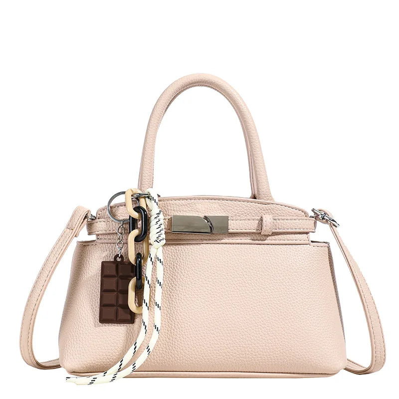 Brilla con eleganza: borsa a conchiglia di lusso per serate indimenticabili - rosa - Bags borsa brilla brilla eleganza conchiglia eleganza indimenticabili serate women bags Women's handbags - Concept Palermo