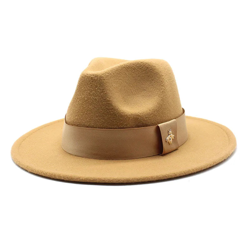 Cappello Fedora da donna: e alla moda per le occasioni formali - Beige sabbia - alla beach hat bucket hats cappello cappello fedora donna fedora floppy hat formali Hat Hat for girls moda occasioni straw hat summer hat sun hat Sun Hats wide brim hat women hat - Concept Palermo