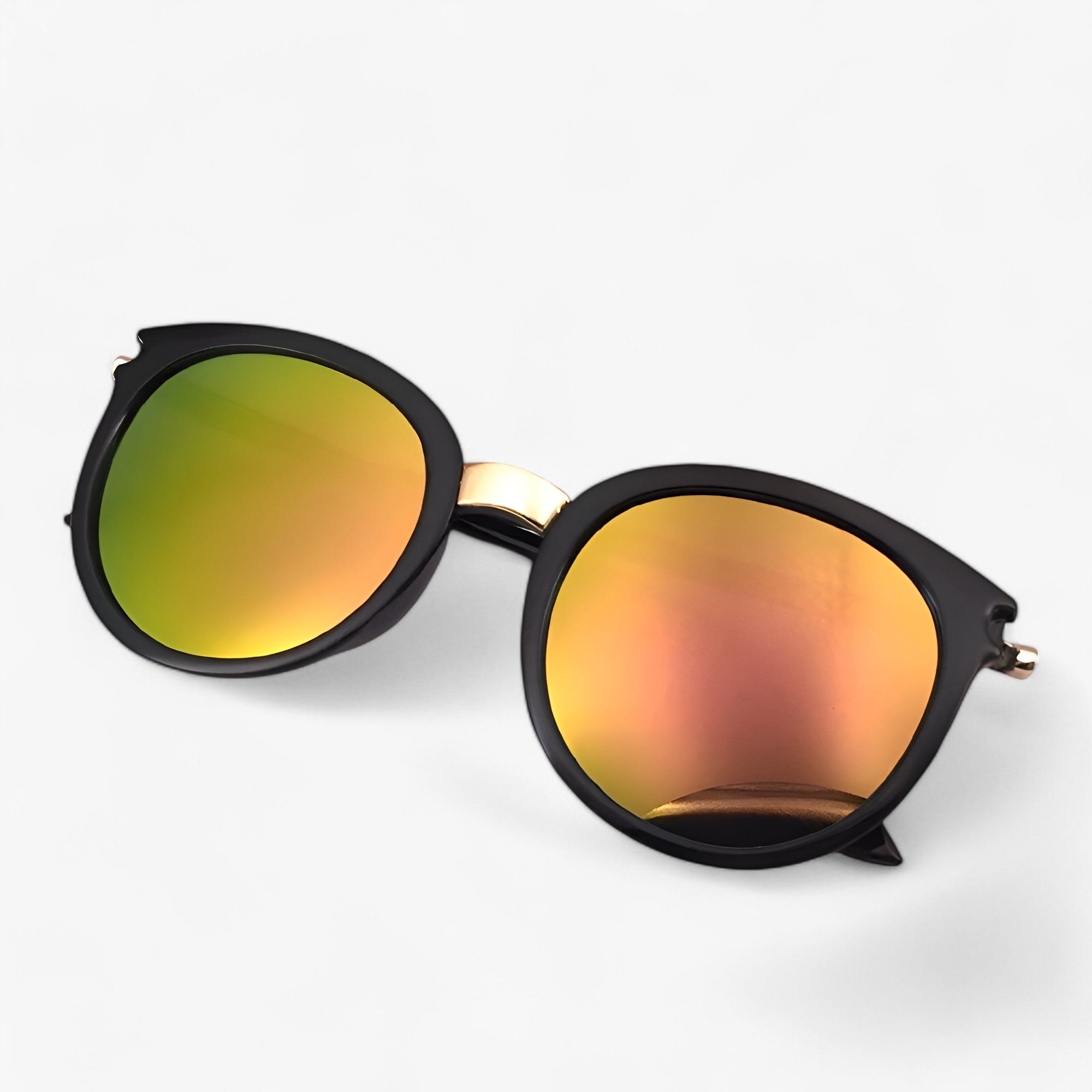 Occhiali da sole vintage in pelle UV400 - Stile e Protezione - - occhiali occhiali sole pelle protezione sole stile sun glasses sunglasses vintage WOMEN womens fashion - Concept Palermo