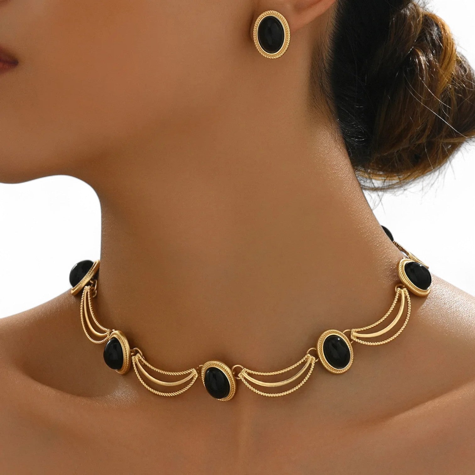 Collana e orecchini con ciondolo regale in stile retrò - - ciondolo collana collana orecchini elegant womens necklaces jewelry necklace Necklaces for Women orecchini regale retr stile - Concept Palermo