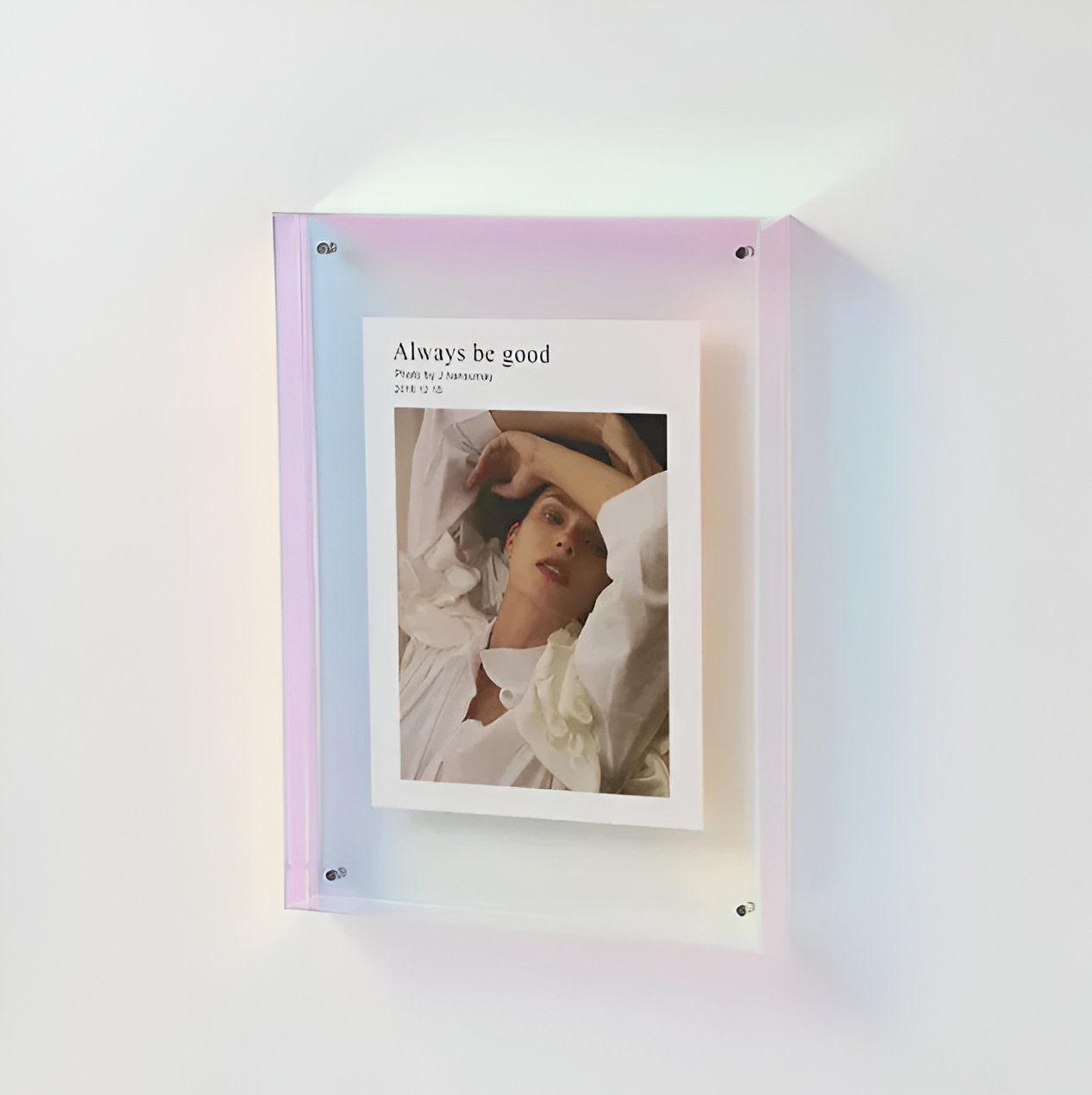Pinza foto in acrilico trasparente – Design moderno e minimalista