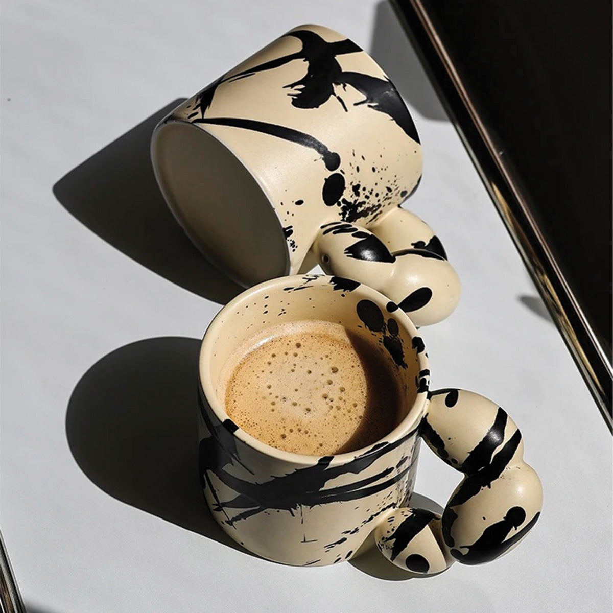 Keramikkrus Livlig Splash Ink Design Artistico Eccezionale, Durevole e per Amanti del Caffè e del Tè Uomo - - amanti artistico caffè Decor design eccezionale home & garden keramikkrus keramikkrus livlig Kitchen Mug Tableware - Concept Palermo