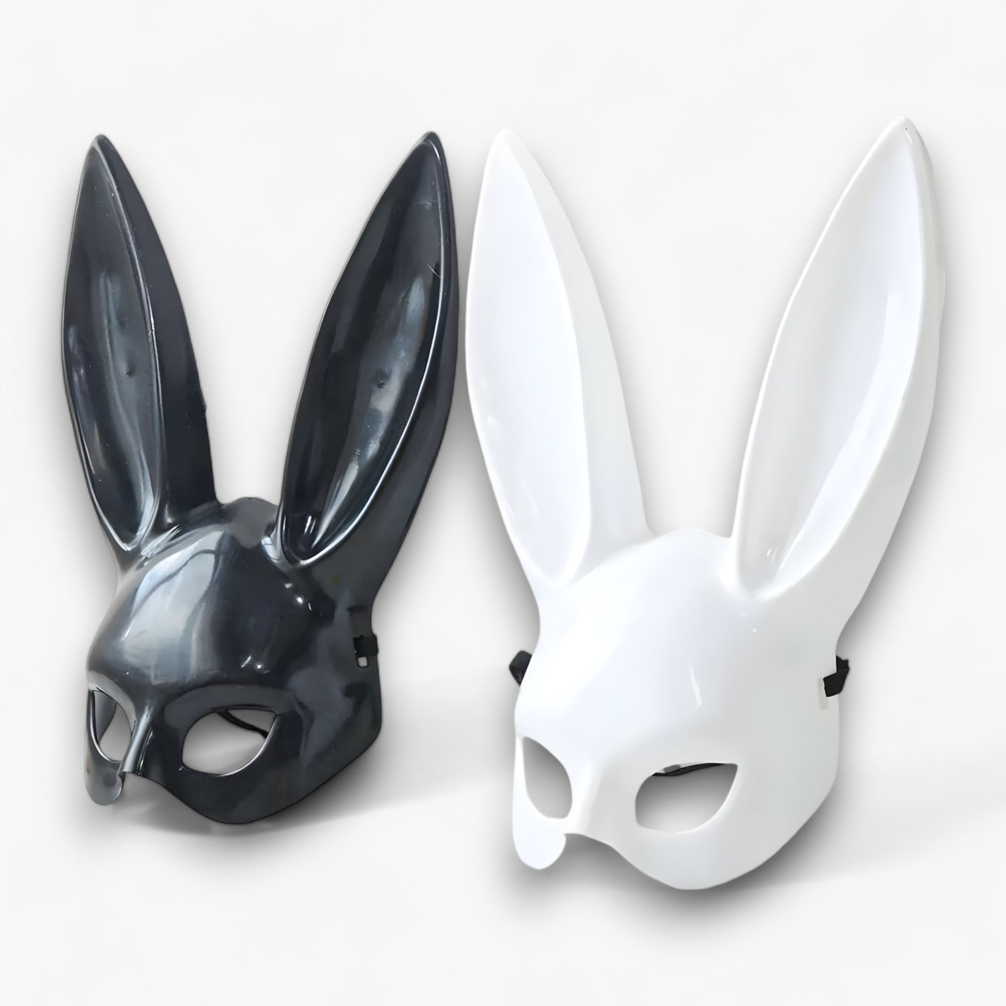 Maschera Coniglio Bianca Cosplay per Adulti, in PVC, per Feste ed Eventi a Tema - - accessori per feste cinturino regolabile coniglio cosplay costume originale costumi e accessori costumi per cosplay design elegante eventi feste in maschera Halloween maschera maschera coniglio maschera da coniglio maschere artistiche servizi fotografici versatilità - Concept Palermo