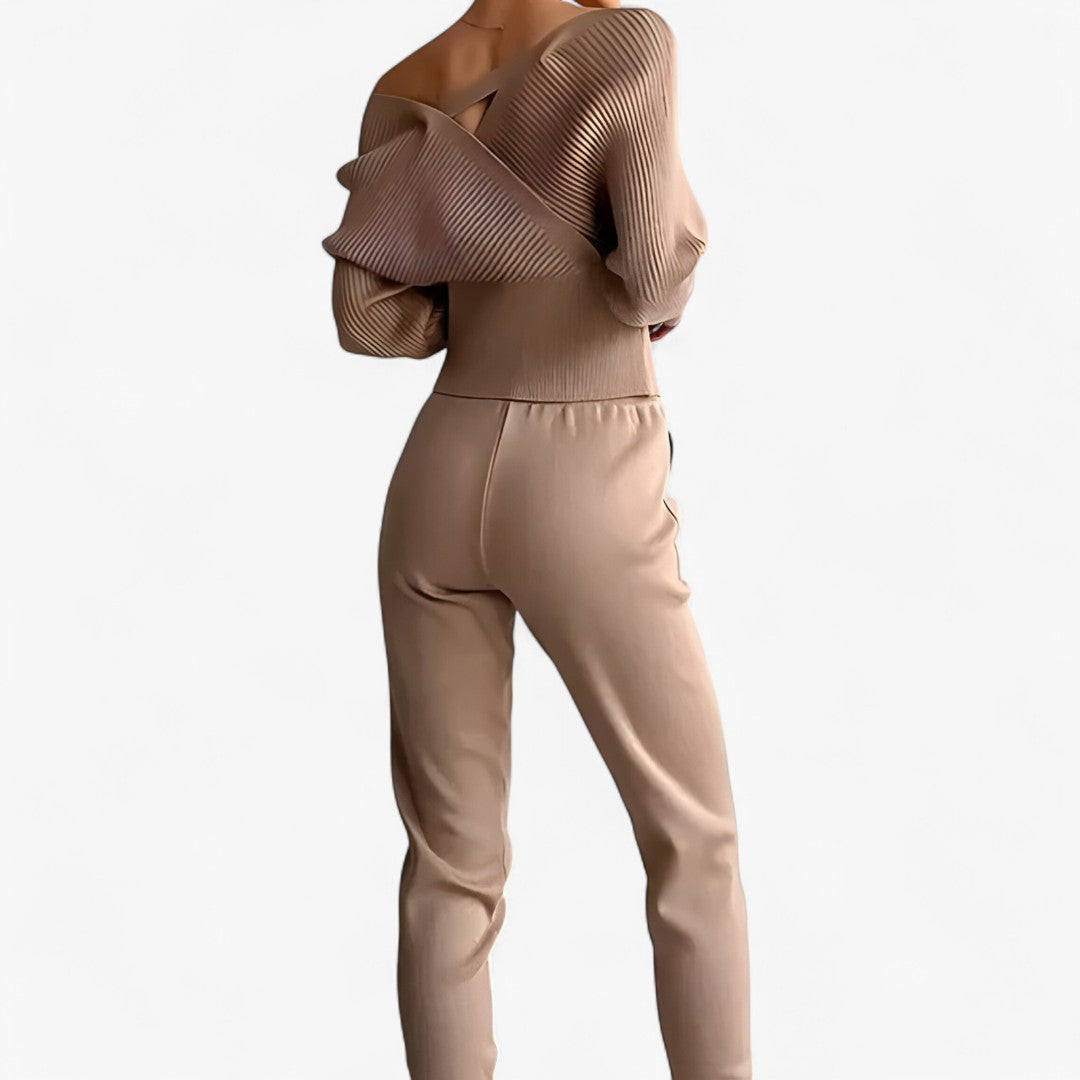 Completo in maglia a coste in stile moderno - - completo completo maglia coste maglia outfit set outfit sets stile - Concept Palermo