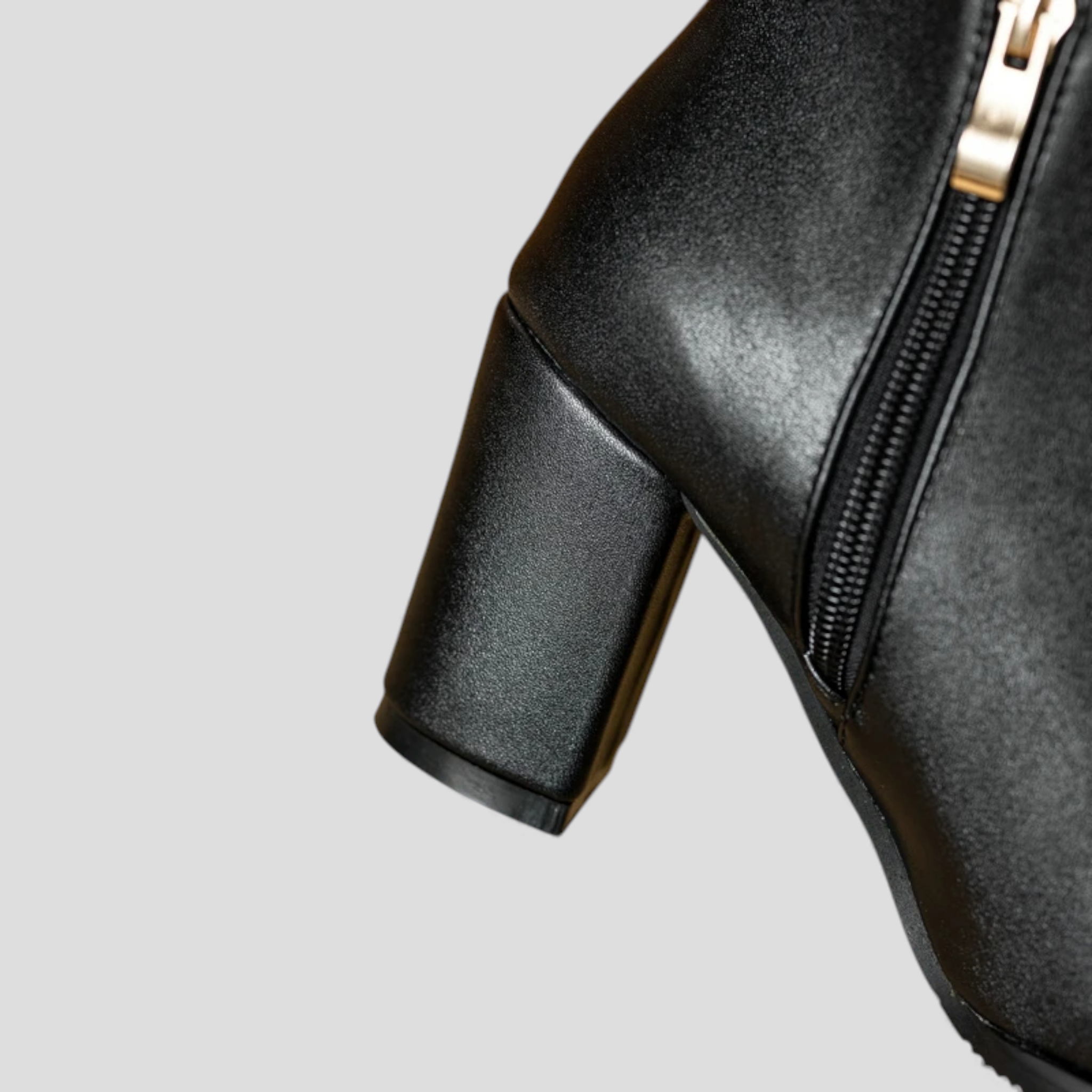 Stivaletti alla caviglia con dettagli in cristallo e zip laterale Pelle - - alla BOOTS Boots & Shoes caviglia cristallo dettagli laterale pelle shoes stivaletti - Concept Palermo