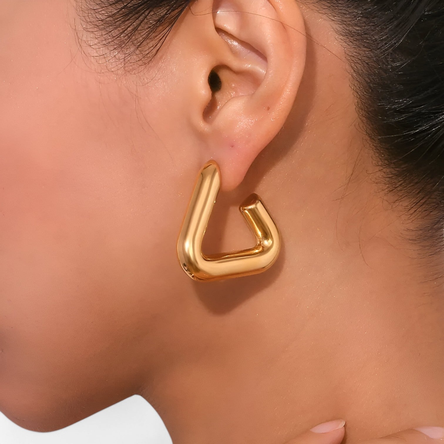 Orecchini a Triangolo Geometrico in Oro - Sostenibili Acciaio - - Accessories Jewelry acciaio EARRINGS geometrico jewelry orecchini orecchini triangolo sostenibili triangolo - Concept Palermo