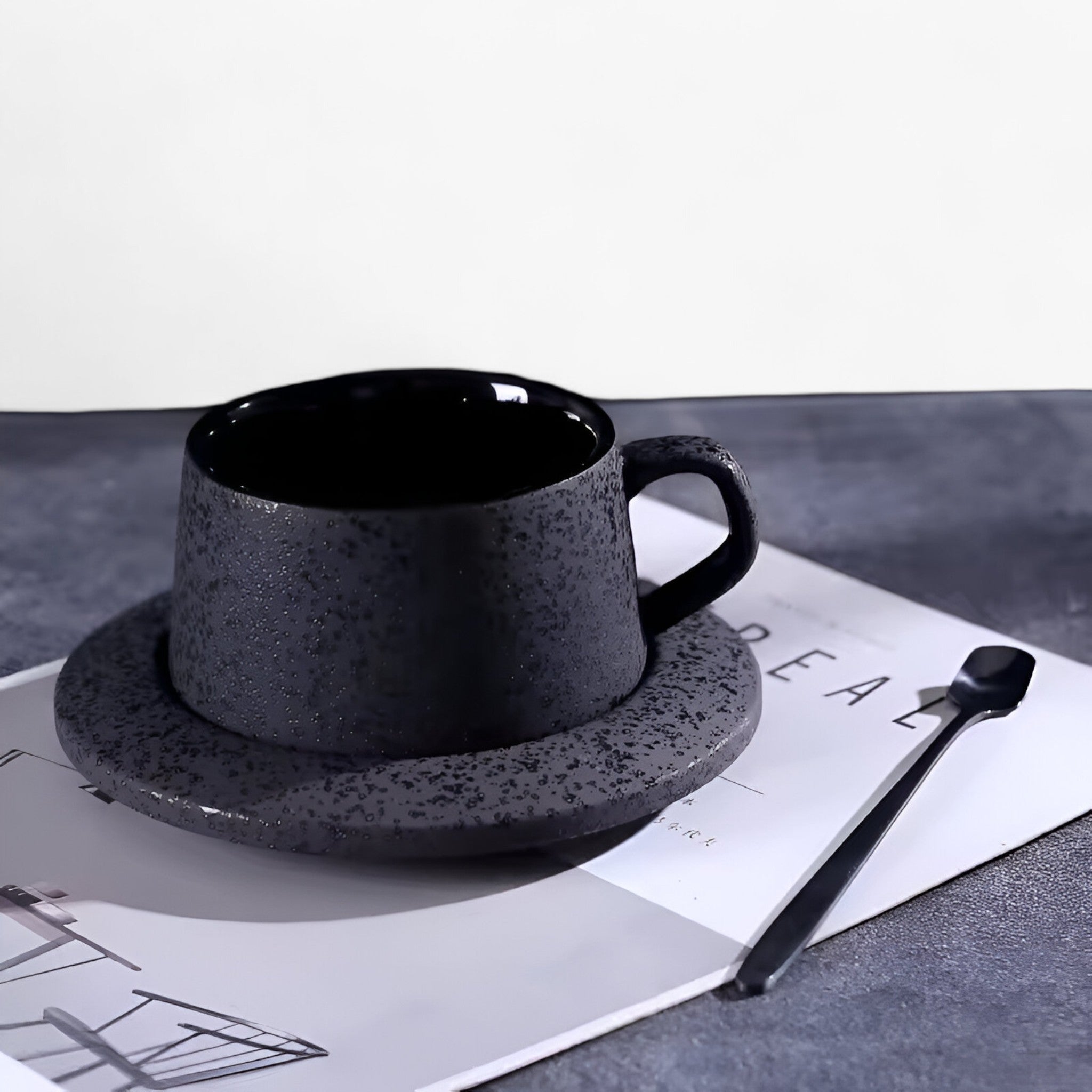 Set da caffè in ceramica satinata di lusso con piattino e cucchiaio - - caffè caffè ceramica ceramica cucchiaio luna | set da caffè in ceramica satinata di lusso con piattino e cucchiaio - € piattino satinata - Concept Palermo