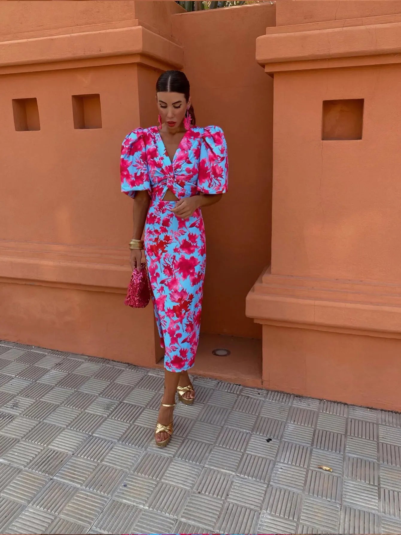 Robe Midi Fleurie Emery Fluide Femme - Élégante, Légère pour l'Été, Manches Bouffantes - Bleu - 24/3/2025 best-seller bouffantes cross-from-seroa-10001539170570 dresses emery femme fleuri manches midi motif New-google robes - Concept Palermo