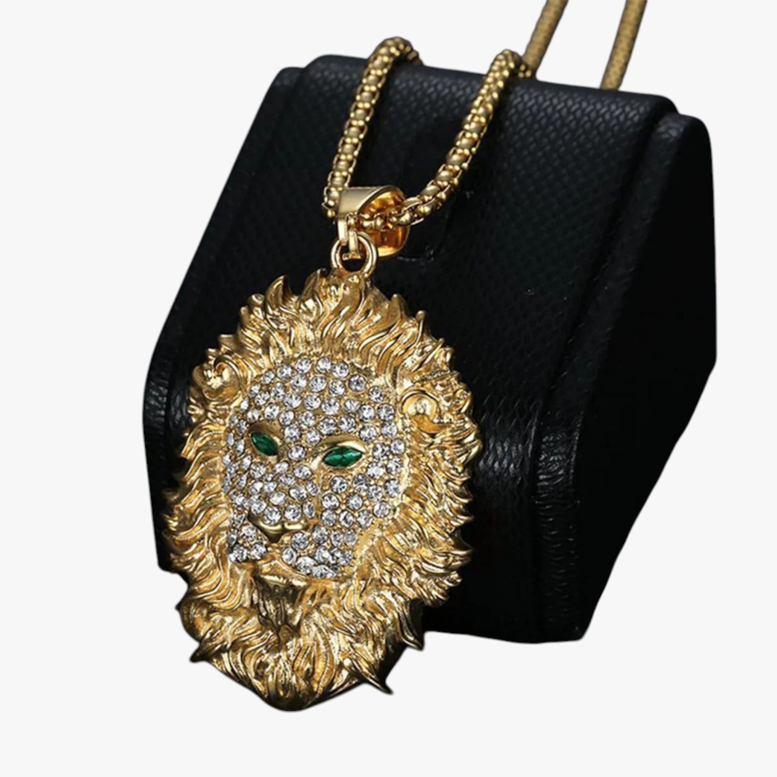 Dominio e Stile in Ogni Dettaglio Il Leone Bling per l'Uomo che Comanda - - bling comanda dettaglio dominio dominio stile Fashion Necklaces jewelry leone necklace necklace for men NECKLACES ogni - Concept Palermo