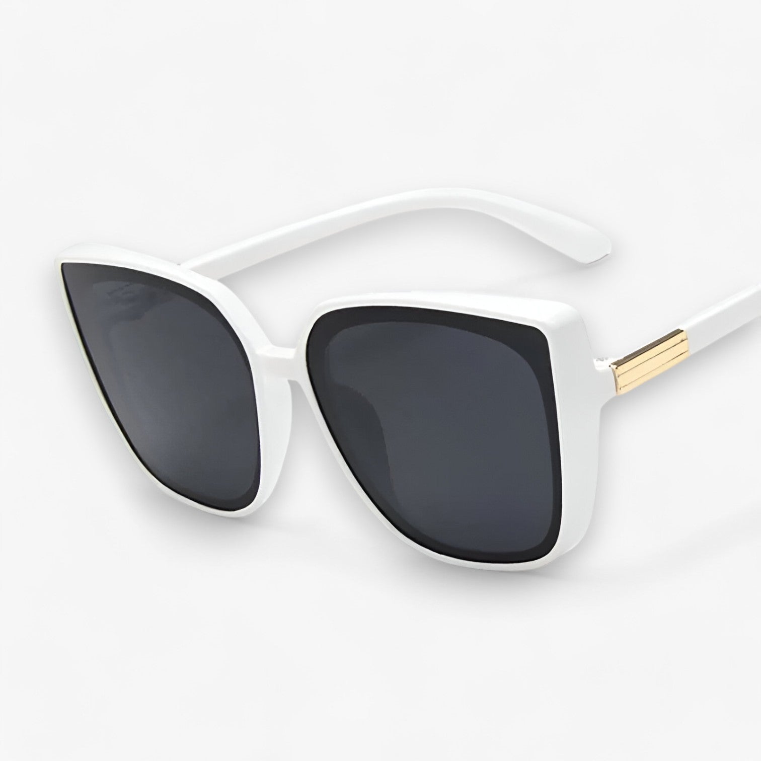 Mariana Occhiali da Sole Cat-Eye Vintage - Stile Chic e Audace Uomo - come mostrato - audace Cat Eye Sunglasses chic Fashion Sunglasses mariana mariana occhiali occhiali sole stile sunglasses WOMEN - Concept Palermo
