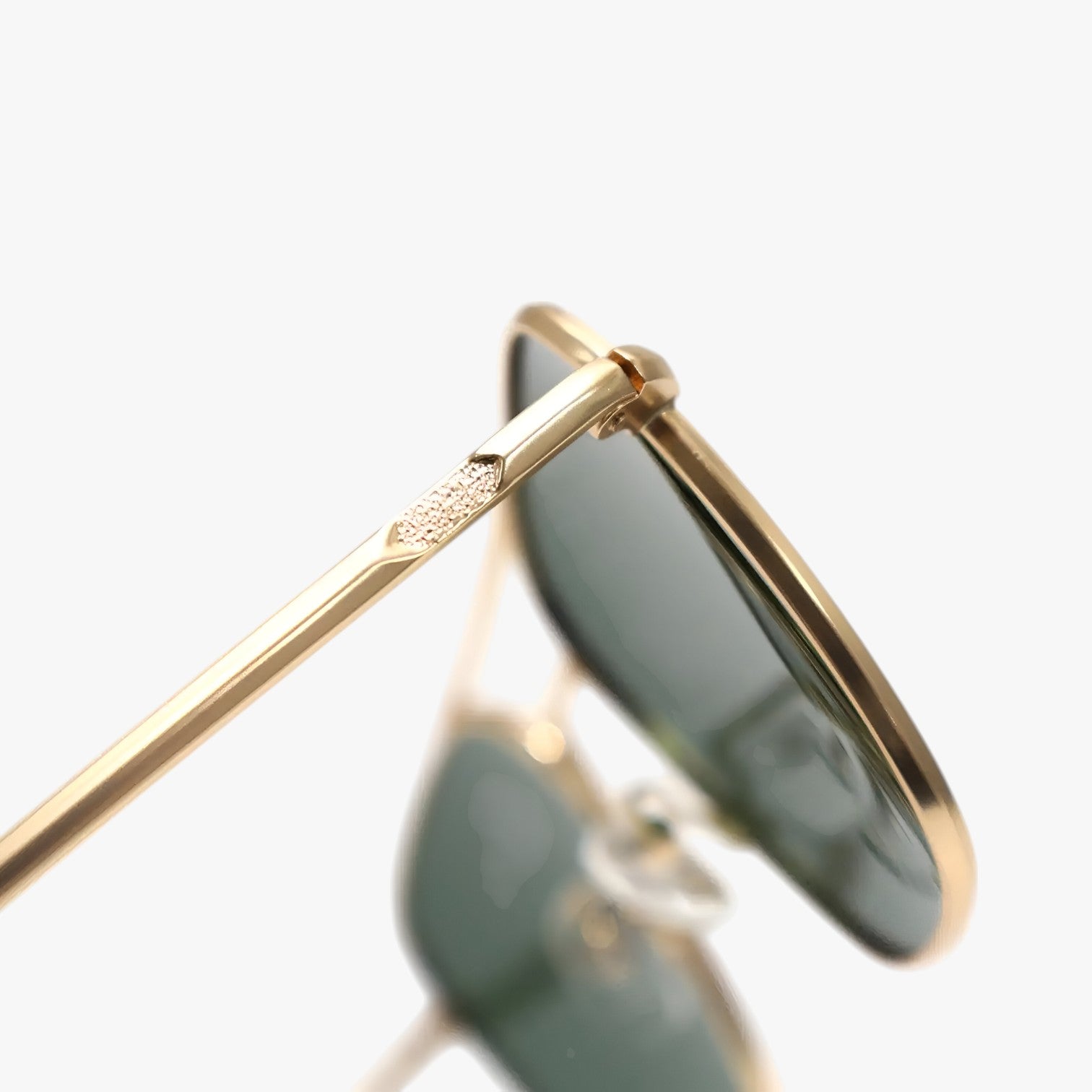 Occhiali da Sole Uomo Vintage in Metallo Leggero, Design Classico - - Fashion Sunglasses leggero mens sunglasses metallo occhiali occhiali sole sole sunglasses uomo vintage - Concept Palermo