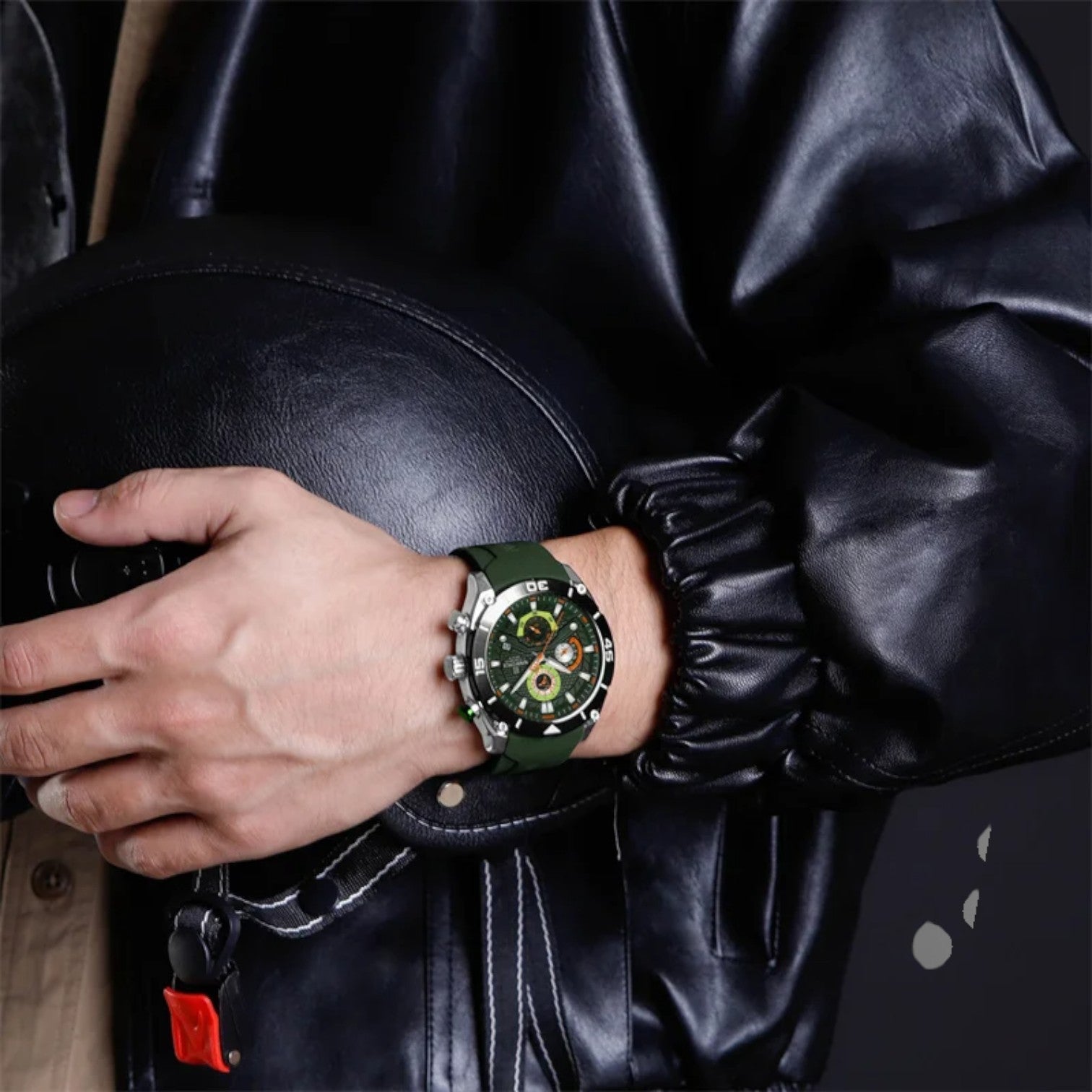 Orologio sportivo impermeabile per ogni avventuriero Uomo - - avventuriero impermeabile mens accessory ogni orologio orologio sportivo sportivo uomo watch watch for men watches - Concept Palermo
