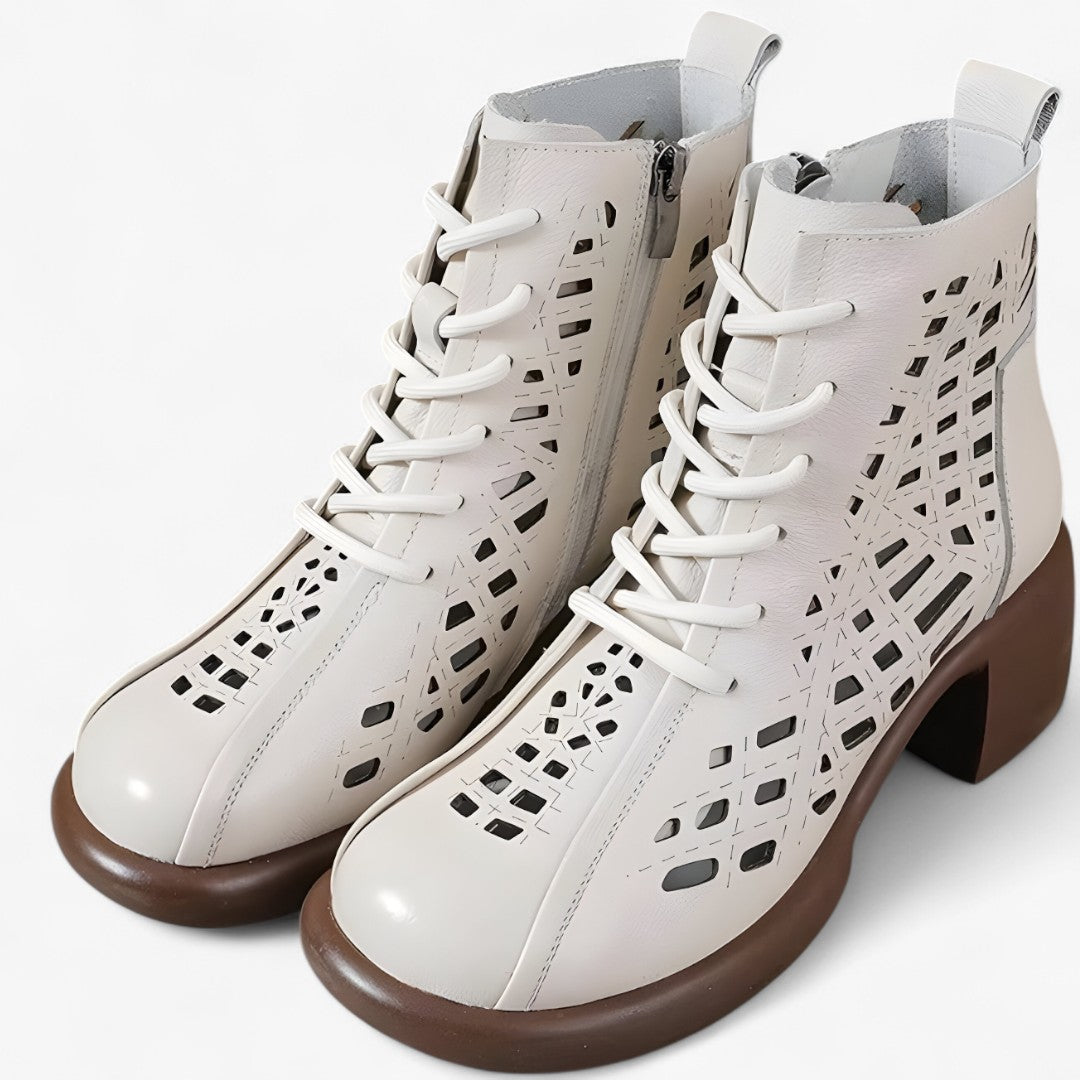 Stivaletti Donna Neri in Vera Pelle con Lacci Artigianali, Comodi e Stile Naturale - - BOOTS Boots & Shoes cuciti lacci mano naturale pelle shoes stile stivaletti - Concept Palermo