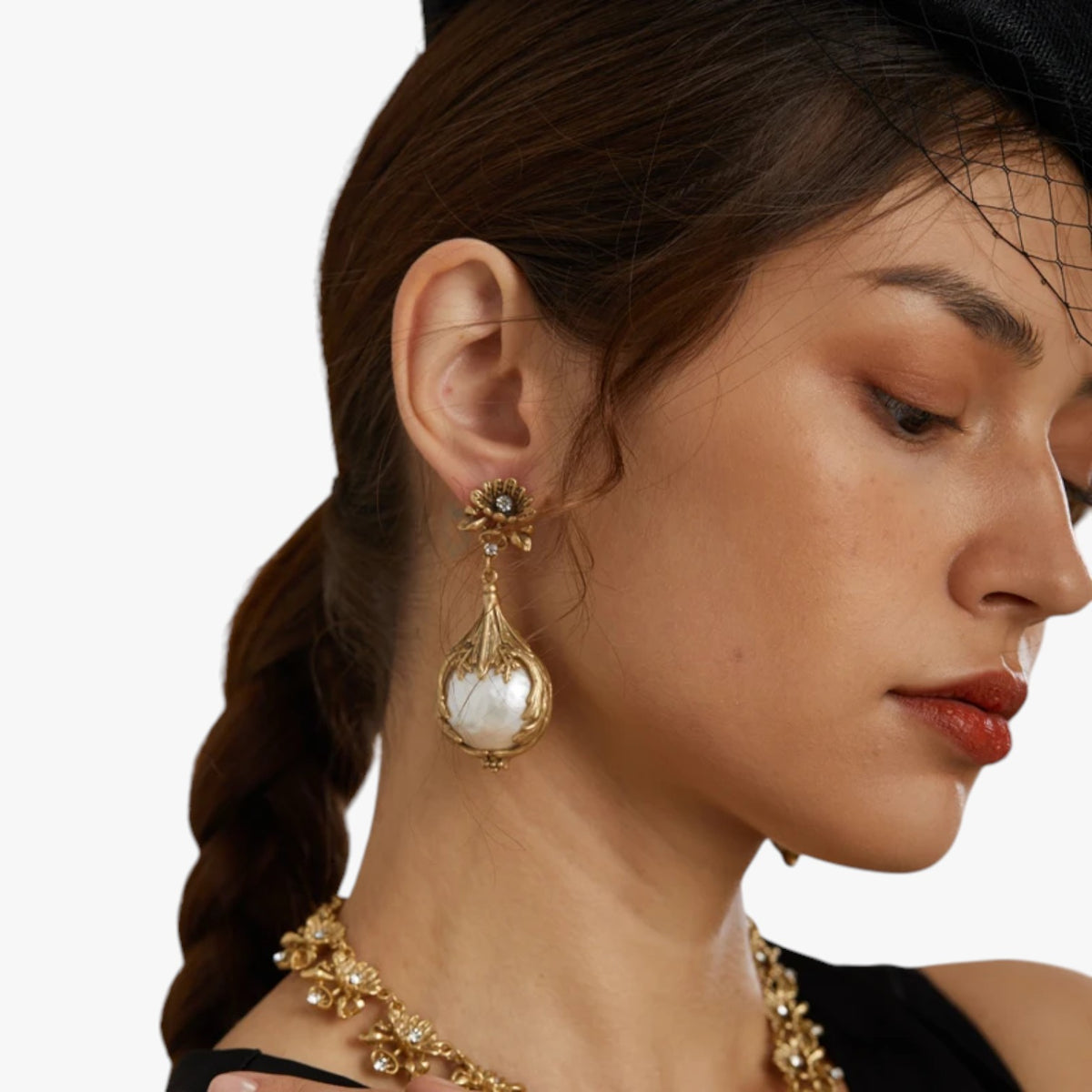Orecchini Pendenti Vintage con Perle Eleganza Floreale in Oro Antico Donna - - antico donna EARRINGS Earrings for Women Girls eleganza floreale jewelry Linen New Fashion Earrings orecchini orecchini pendenti pendenti Vintage Women womens earring - Concept Palermo