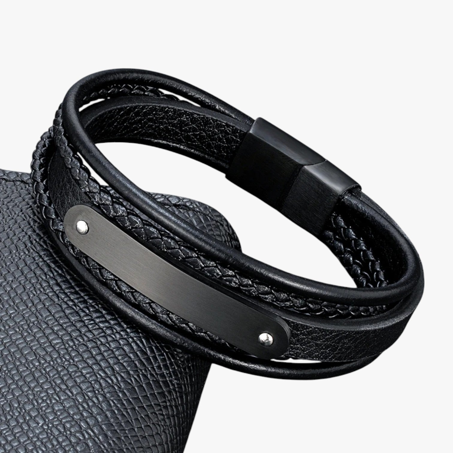 MKENDN Bracciale Personalizzato in Pelle con Nome o Lettera Acciaio - - acciaio bracciale BRACELET bracelet for men BRACELETS jewelry lettera mens bracelet mkendn mkendn bracciale nome pelle - Concept Palermo