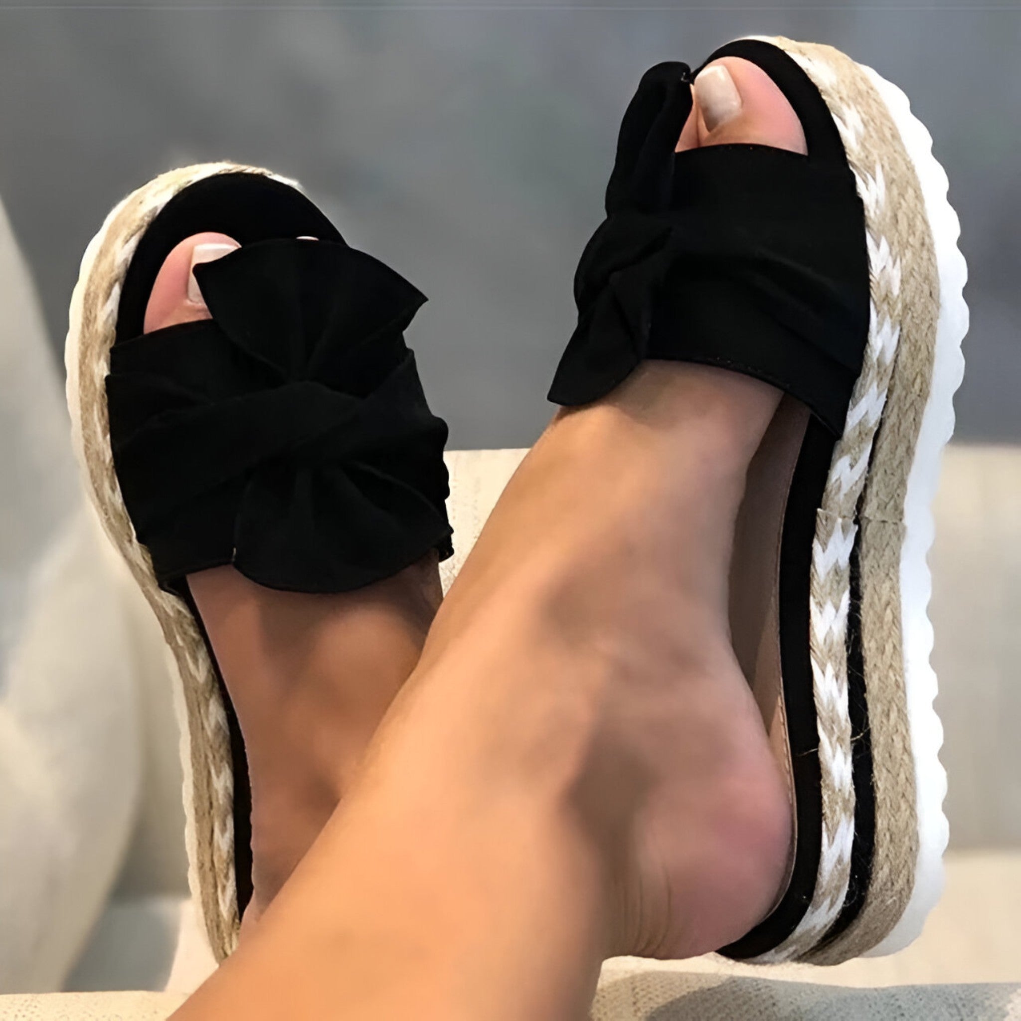 Sandali Rosa Pastello da Donna - Nero - comfy sandals donna fashion sandals must-have sandals pastello sandali sandali pastello sandals - Concept Palermo