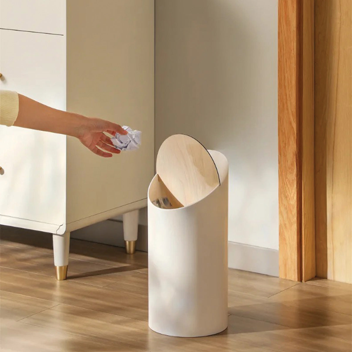 Cestino Skrå in Acero Design Moderno in Legno per una Gestione dei Rifiuti - - acero Bathroom cestino cestino skrå Decor design gestione home & garden Kitchen legno rifiuti - Concept Palermo