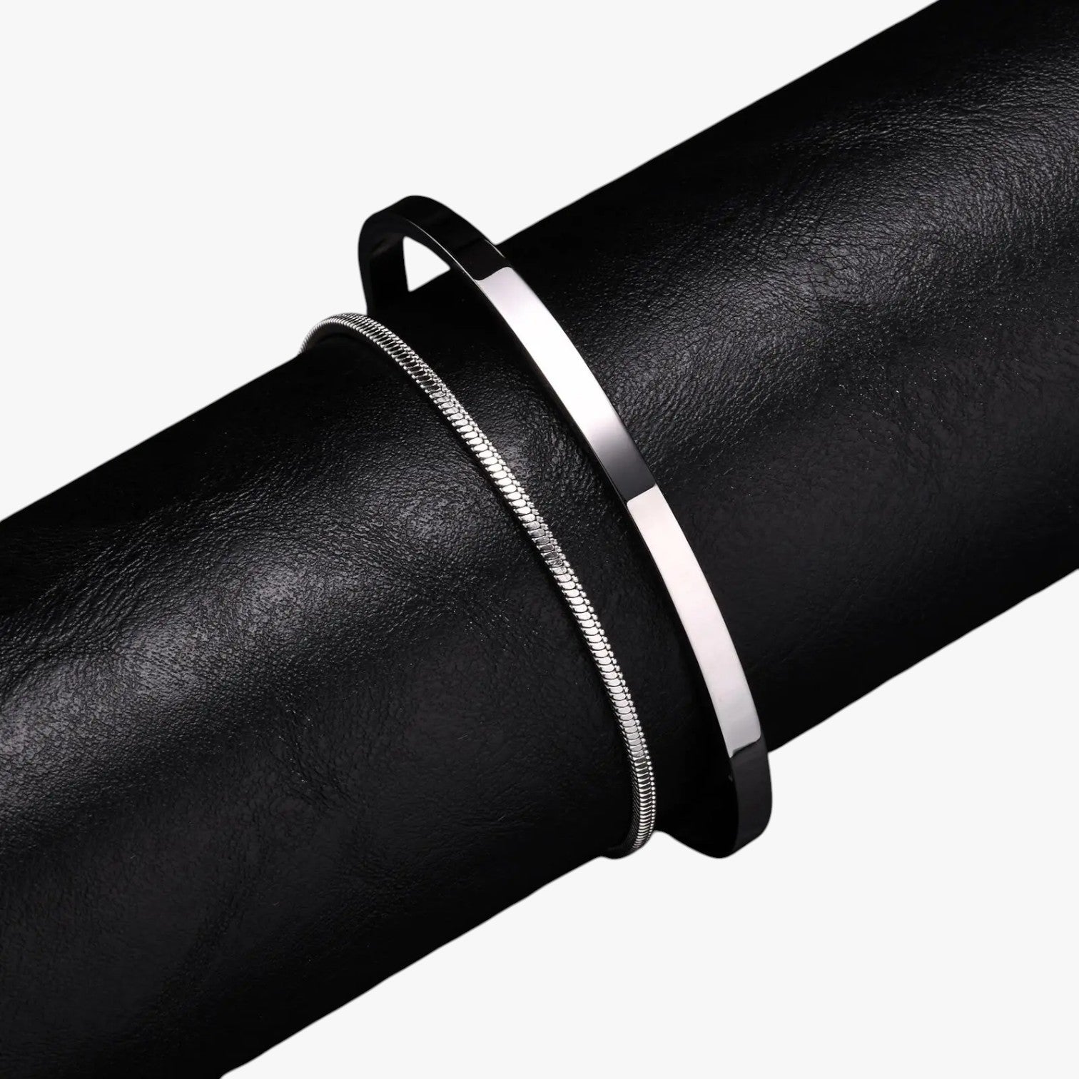 Set Bracciali Uomo in Acciaio con Dettagli Neri - - acciaio bracciali bracciali uomo BRACELET bracelet for men BRACELETS dettagli jewelry mens bracelet neri uomo - Concept Palermo
