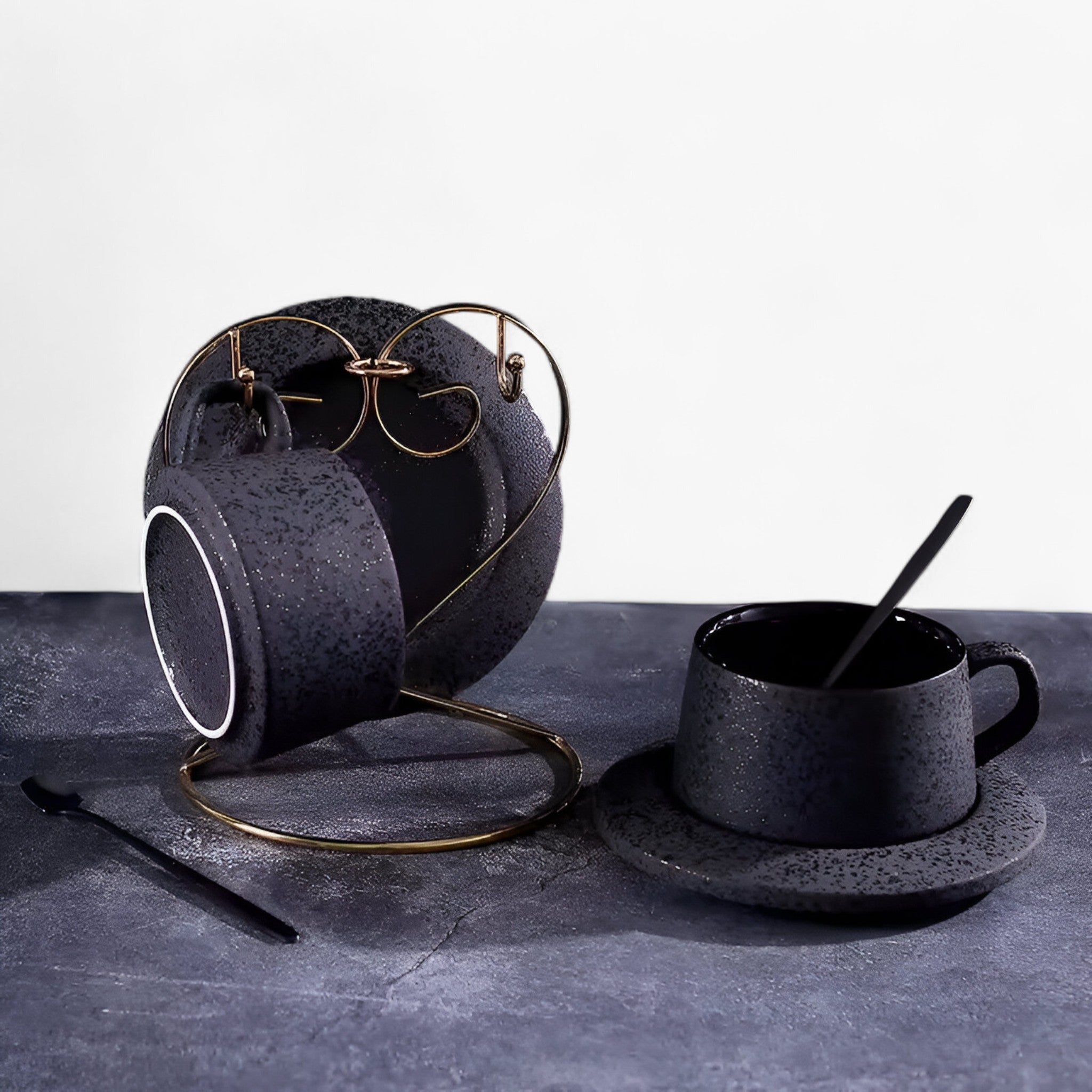 Set da caffè in ceramica satinata di lusso con piattino e cucchiaio - - caffè caffè ceramica ceramica cucchiaio luna | set da caffè in ceramica satinata di lusso con piattino e cucchiaio - € piattino satinata - Concept Palermo
