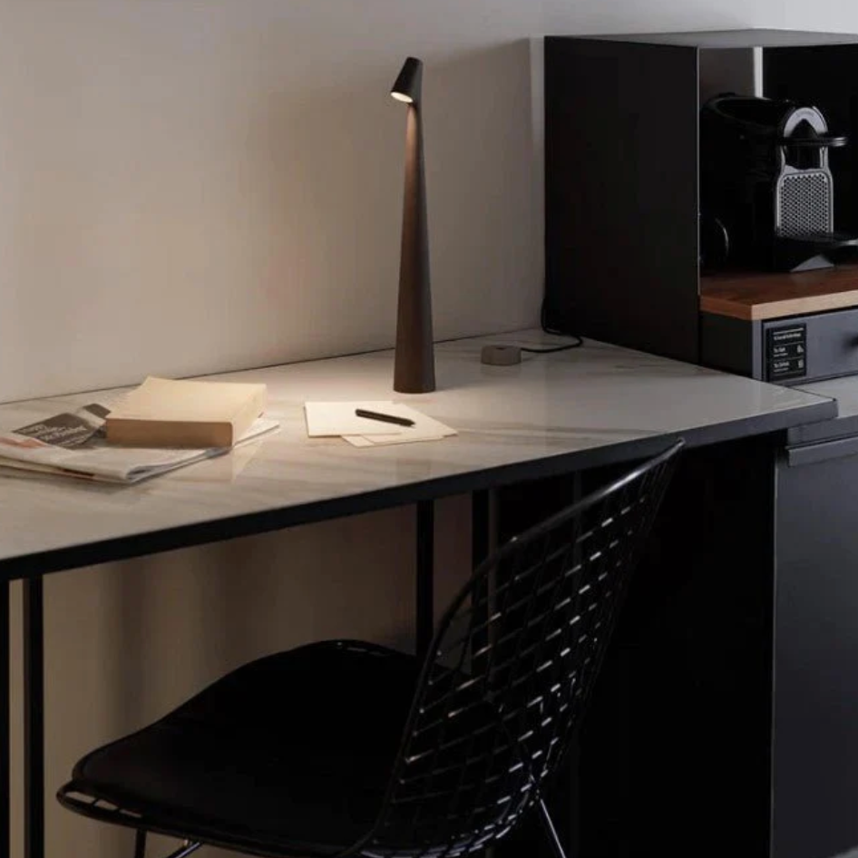 Lampada da tavolo con comando a sfioramento - - comando home & garden lampada lampada tavolo sfioramento tavolo Tischlampen Tragbare Lampen - Concept Palermo