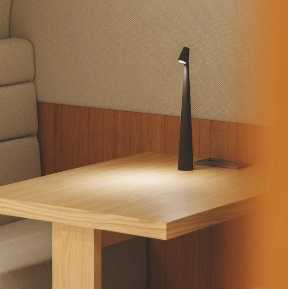 Lampada da tavolo con comando a sfioramento - - comando home & garden lampada lampada tavolo sfioramento tavolo Tischlampen Tragbare Lampen - Concept Palermo