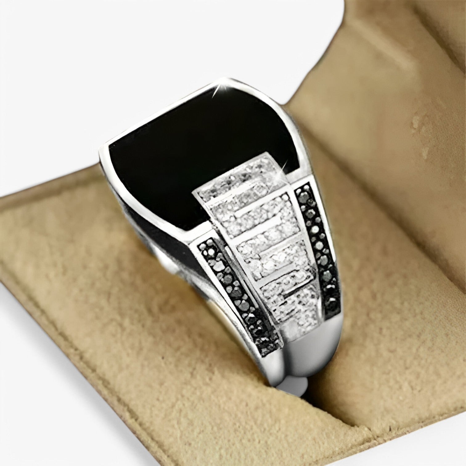 Anello da uomo - Luccicante dorato con look punk di lusso - - anello anello uomo jewelry look luccicante mens accessory mens ring punk Rings uomo - Concept Palermo