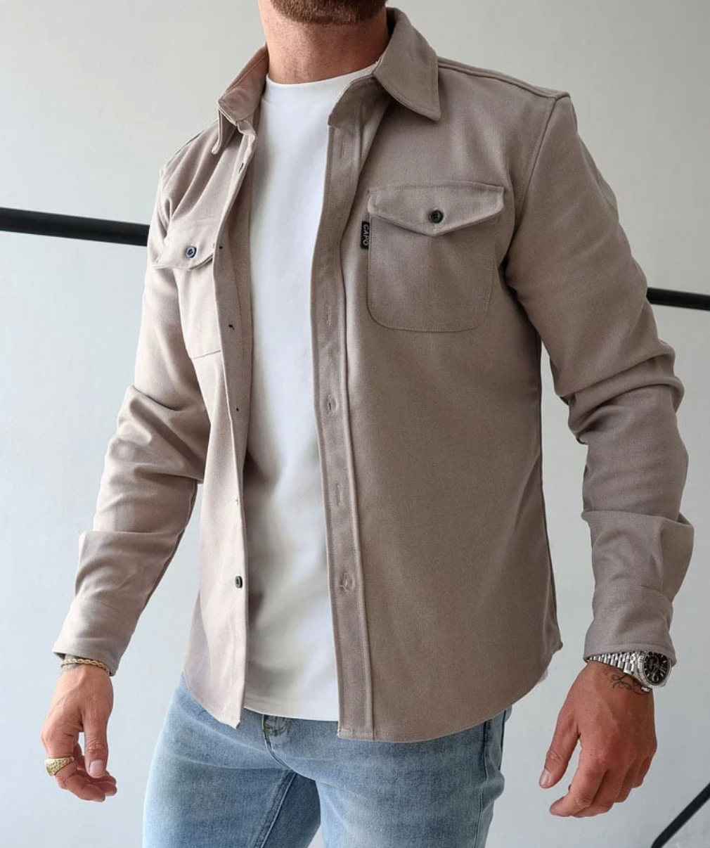 Elegante Overshirt da Uomo con Pratiche Tasche sul Petto