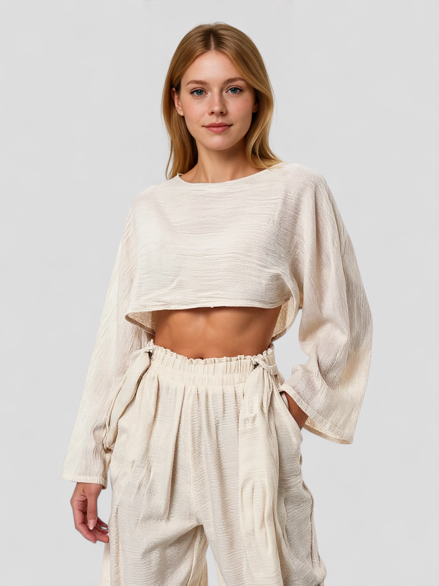 Set Estivo in Lino per Donna Pelle - - abbigliamento estivo comfort estivo completo lino donna estivo estivo lino lino look naturale moda sostenibile outfit sets pantaloni alti pelle set estivo set in lino stile elegante top cropped - Concept Palermo