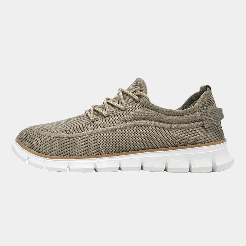 Sneakers da uomo in maglia con lacci