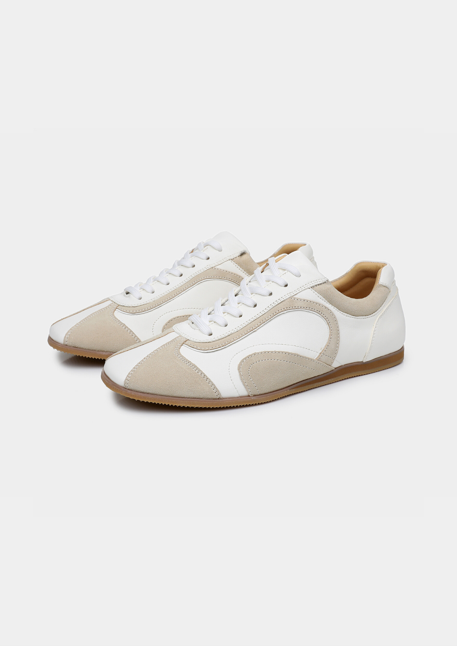 Sneakers da uomo con suola piatta