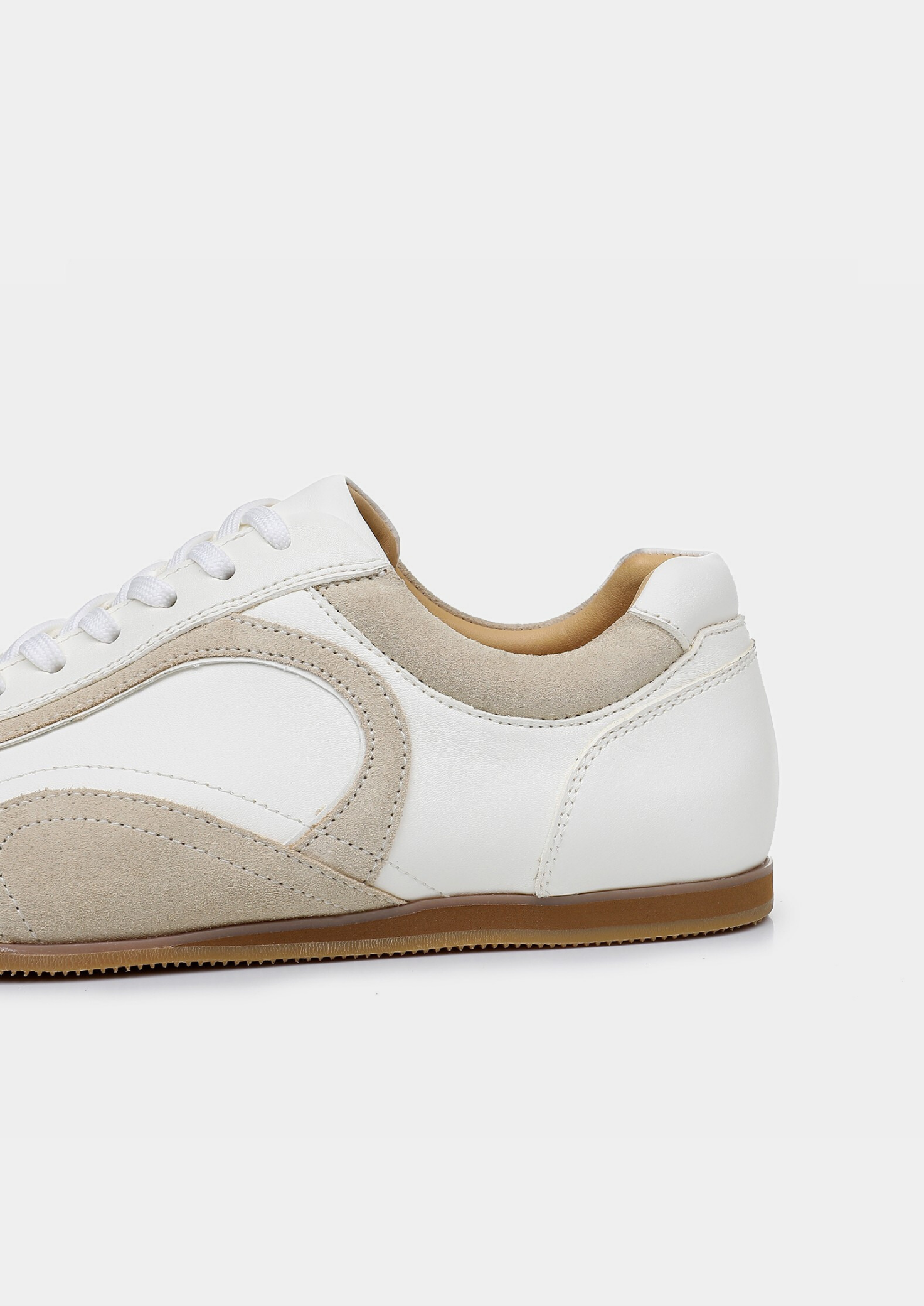 Sneakers da uomo con suola piatta