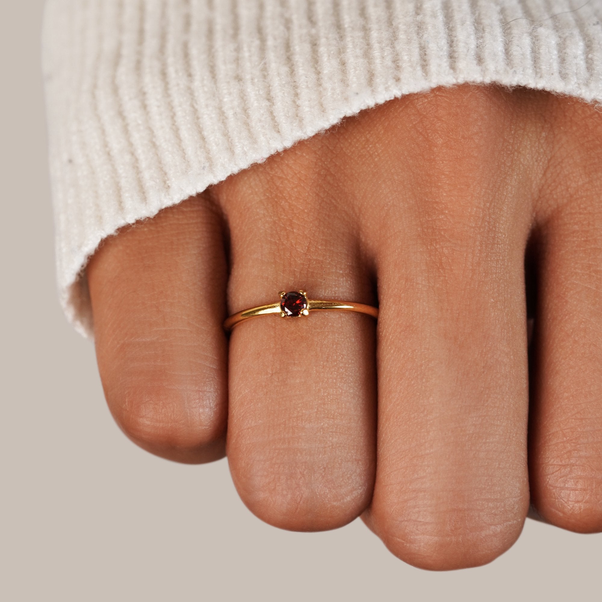 Anello in oro 18K con pietra del mese di nascita Uomo - - anello anello pietra August23 AV7 AV7+W AV7+W+AUG23 AV7+W+AUG23+SEP23 EverydayEssential EverydayEssentials gold HYPOALLERGENIC jewelry mese nascita New New Arrivals pietra Ring Stainless uomo - Concept Palermo