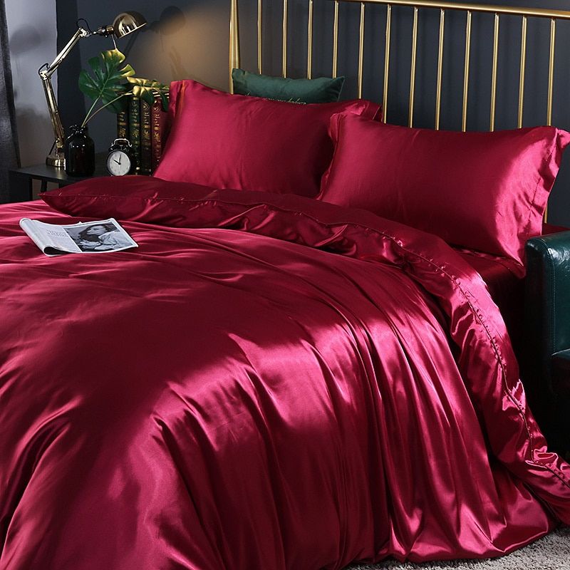Set Copripiumino Matrimoniale 4 Pezzi in Raso/Seta Lusso per Uomo, 2 Federe e Lenzuolo - Rosso - Beddengoed Bedding bedsheets copripiumino federe home & garden Kussensloop Laken lenzuolo new_for_google_may pezzi pezzi seta raso Sale Satijn seta - Concept Palermo