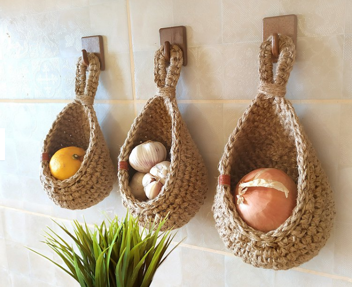 Cestini appesi da parete per frutta e verdura Uomo - - appesi basket cestini cestini appesi fruit basket frutta home home & garden kitchen organizer parete uomo verdura - Concept Palermo