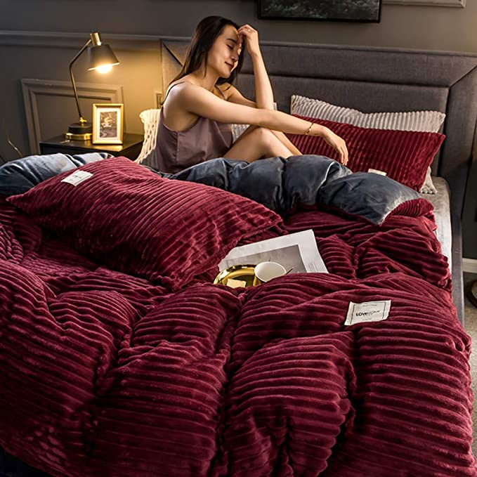 Piumone Invernale Uomo Caldo e Morbido in Microfibra, Tutte le Taglie - Bordeaux - Bedding Bedroom Blankets caldo caldo piumone Duvet Duvetcover Home home & garden Interior invernale new_for_google Pillow piumone Populair-tag uomo - Concept Palermo