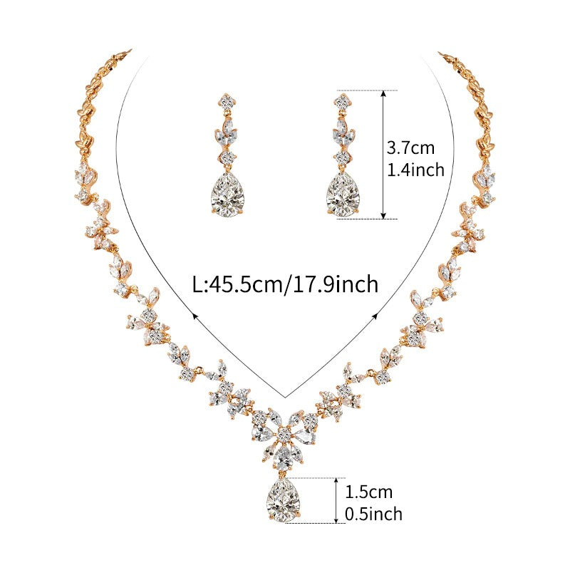 Set Gioielli Donna con Cristalli Bianchi e Perle - Collana e Orecchini Eleganti - - cristalli donne gioielli gioielli cristalli jewelry necklace Necklaces for Women perle - Concept Palermo