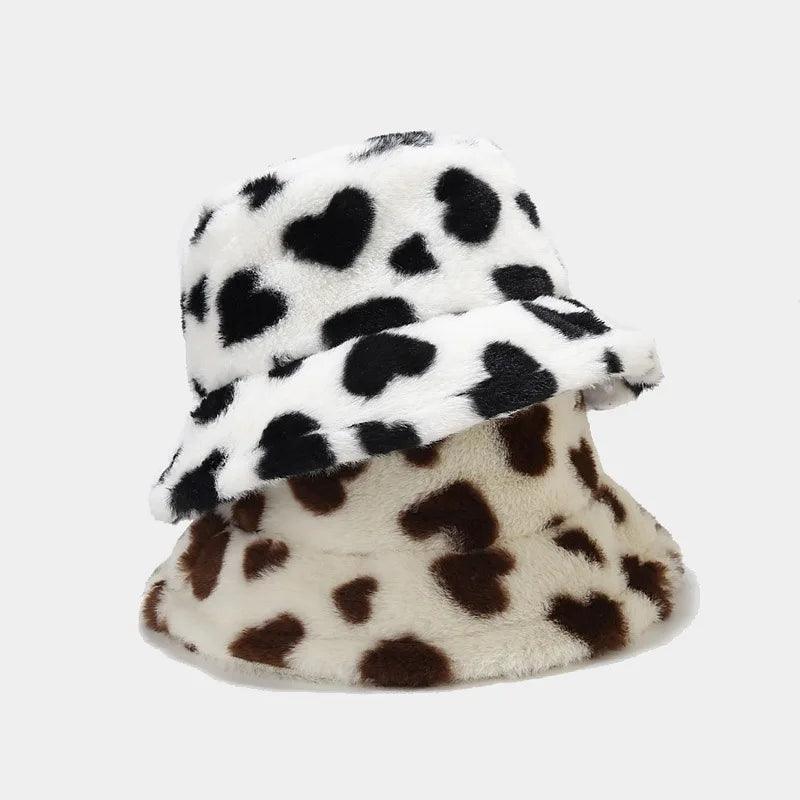 BEATRIX - Dames winter hart print imitatie bont vissershoed - - beatrix bont dames hart imitatie print seizoen vissershoed winter women's hat - Concept Palermo